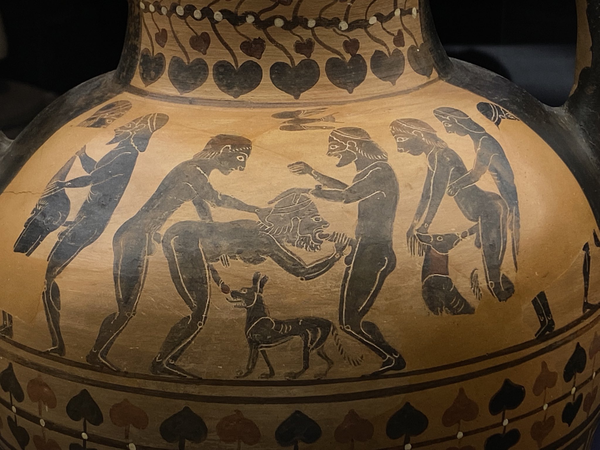 Ah ça ! On savait s'amuser chez les Étrusques ! Amphore datant de 550-525 BCE exposée à la Aula Ottagona, Rome